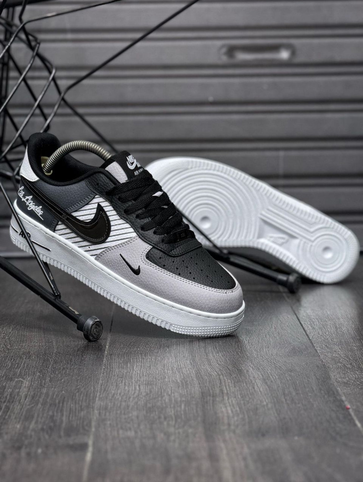 Shoes Nike Air Force 1 React Sail Barely Volt