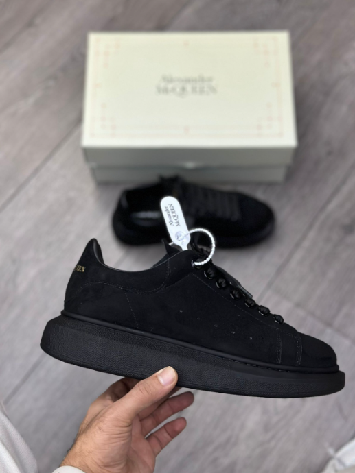 Alexander macqcuin Solaress Suede Men's Shoes