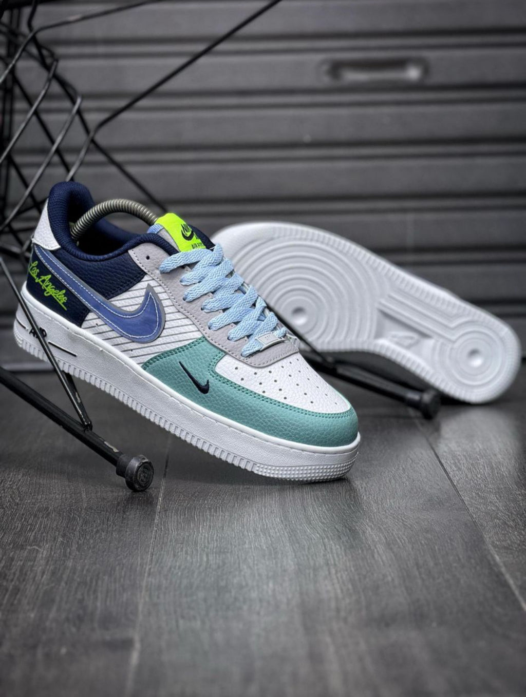 Shoes Nike Air Force 1 React Sail Barely Volt