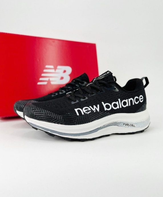 New balance shoes