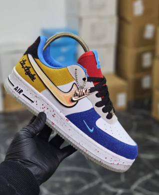 Nike Air Force 1 '09 LV8