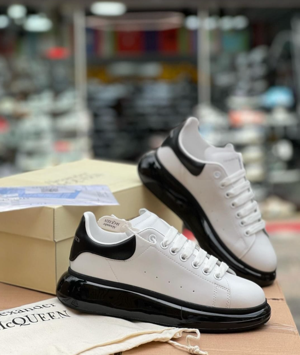 Nike Air Zoom Infinity Tour