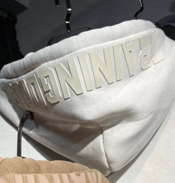 Hoodie Training Deep Oversized white and Black