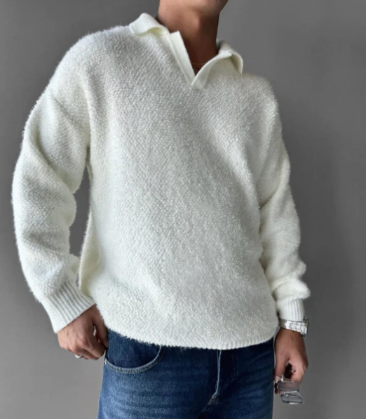 Sweater Fuzzy White Soft Knit Pullover