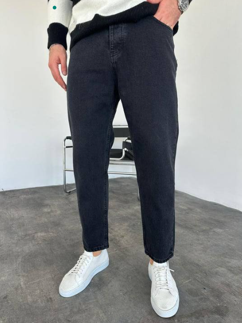 Mom-fit jeans for mens